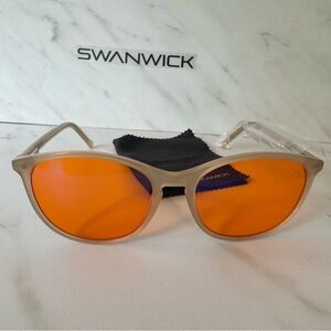 Swanwick glasses